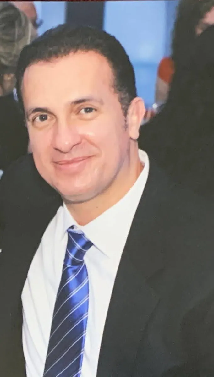 Dr. Sergio Luis de los Santos Galván - Médico Homeópata Certificado con 25 años de experiencia